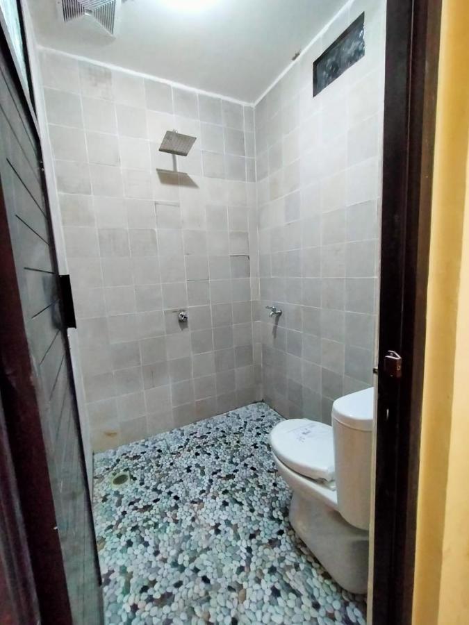 Calliandra Homestay Banyuwangi  Eksteriør bilde